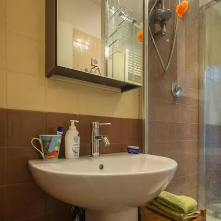 アパート Sunny Open Space *