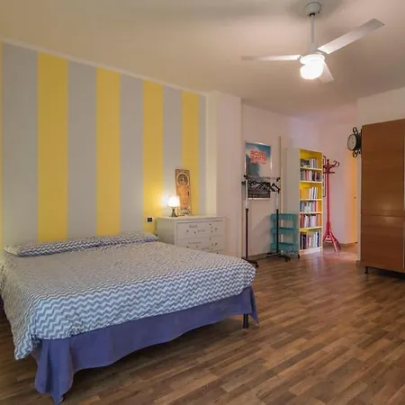 Apartment Sunny Open Space
